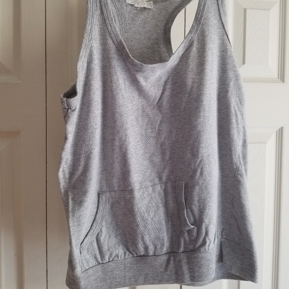 Tank top - Picture 1 of 2
